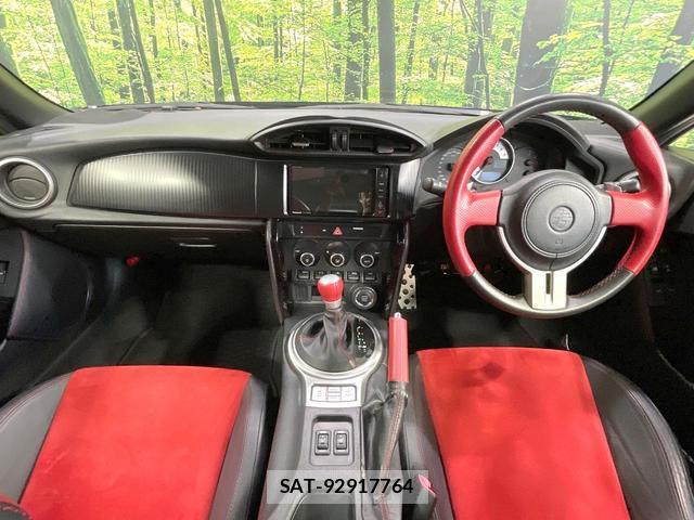 Toyota 86 2012-05 8379925-1