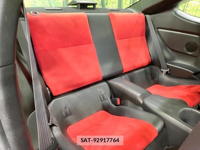 Toyota 86 2012-05 8379925-8