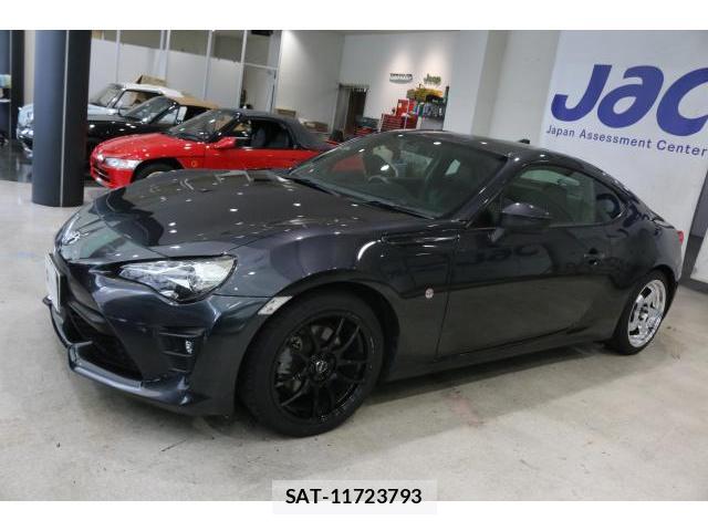 Toyota 86 2017-07 8379946-11
