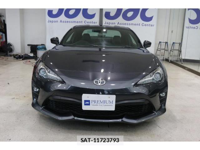 Toyota 86 2017-07 8379946-9