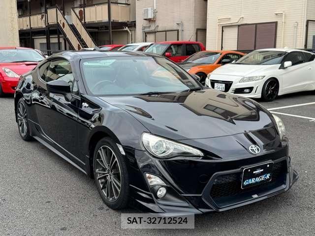 Toyota 86 2013-11 8380210-10