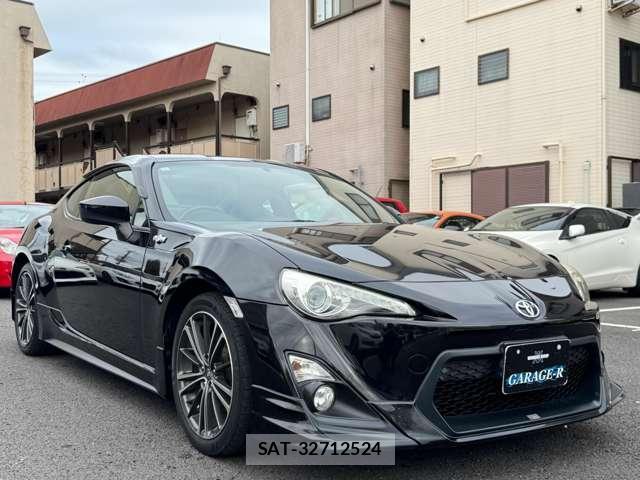 Toyota 86 2013-11 8380210-11
