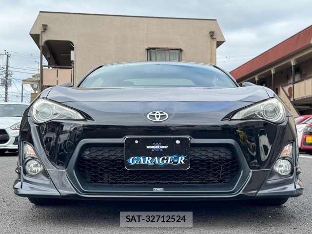 Toyota 86 2013-11 8380210-16