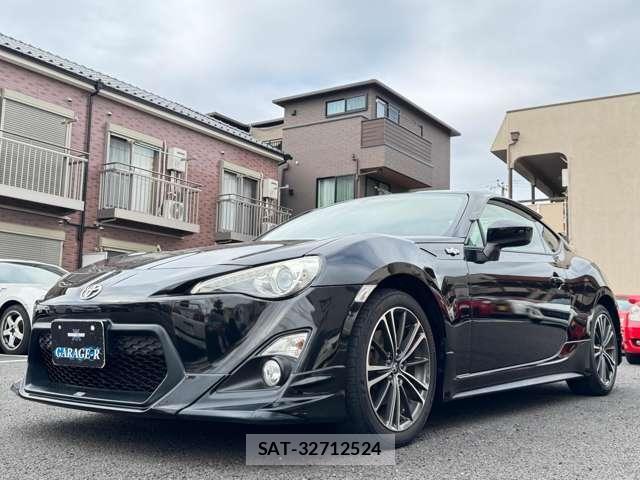 Toyota 86 2013-11 8380210-19