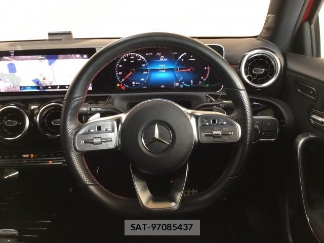 Mercedes Benz A-CLASS 2020-02 8379552-8