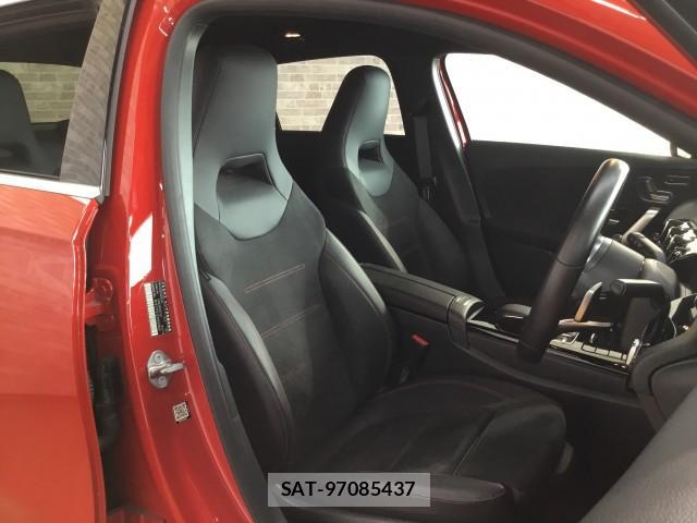 Mercedes Benz A-CLASS 2020-02 8379552-9