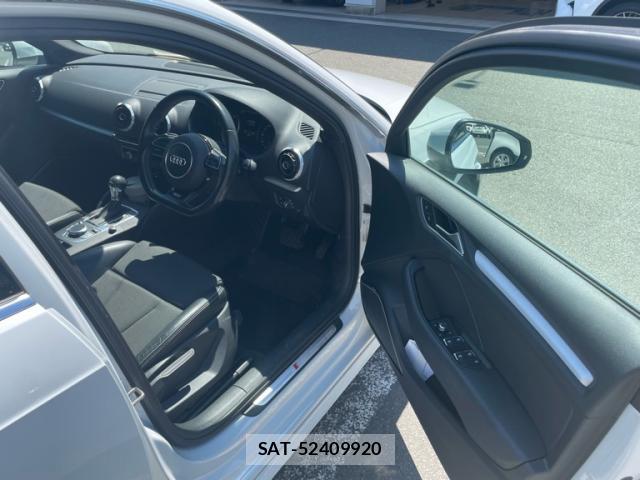 Audi E-TRON 2016-06 8378949-15