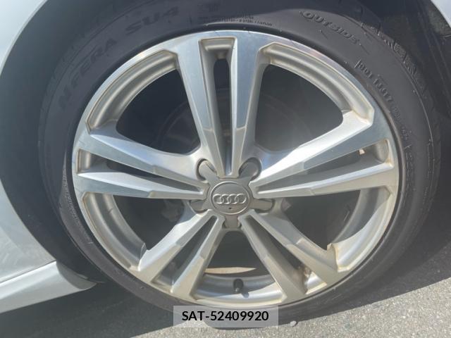 Audi E-TRON 2016-06 8378949-5