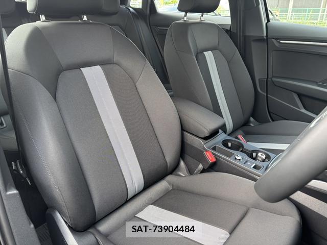 Audi A3 2025-09 8379353-3
