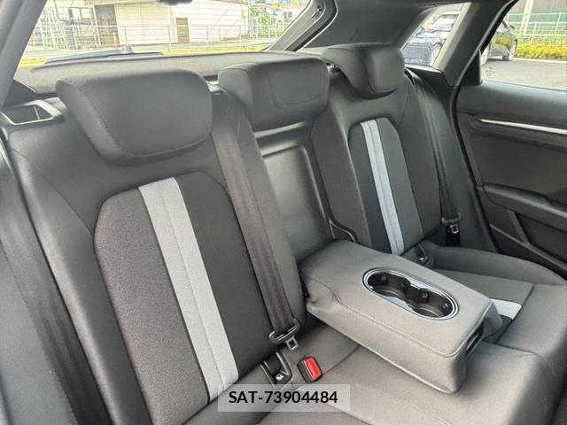 Audi A3 2025-09 8379353-4