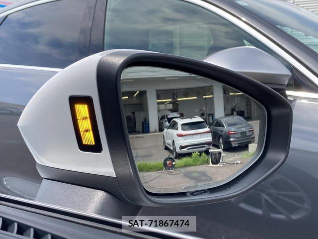 Audi A3 2025-08 8379637-10