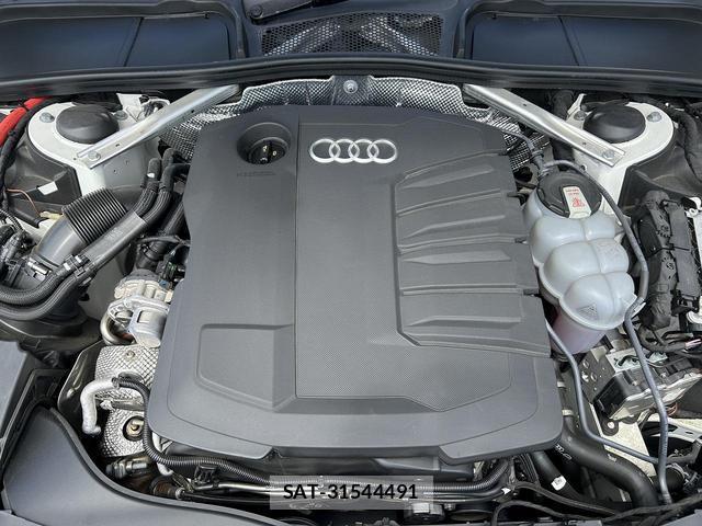 Audi A4 2024-09 8379646-16