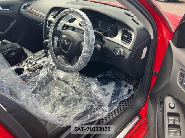 Audi A4 2009-09 8379874-14