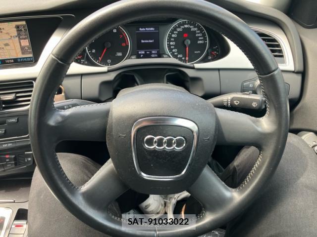 Audi A4 2009-09 8379874-15