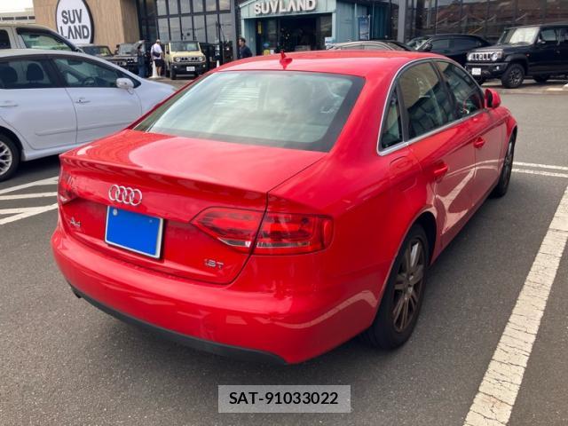 Audi A4 2009-09 8379874-2