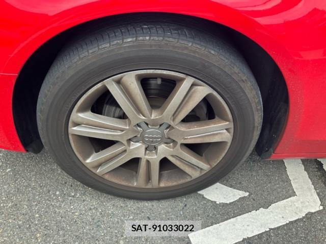 Audi A4 2009-09 8379874-5