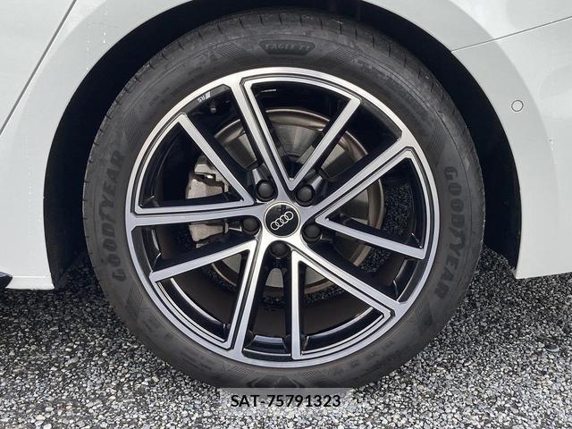 Audi A5 2025-09 8379647-11