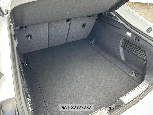 Audi A5 2025-12 8379642-16