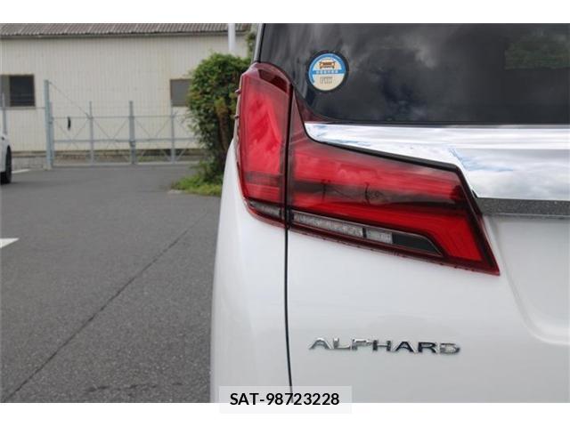 Toyota ALPHARD HYBRID 2021-06 8379693-11