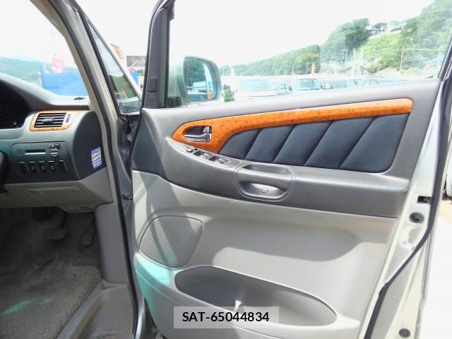 Toyota ALPHARD 2007-12 8379747-11