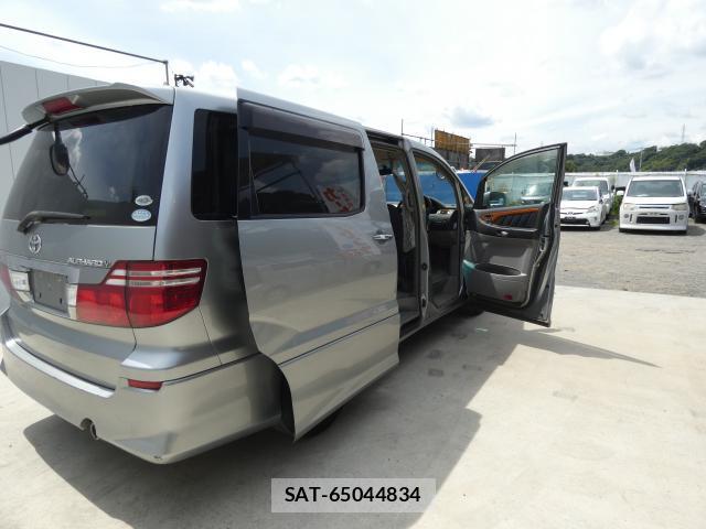 Toyota ALPHARD 2007-12 8379747-17