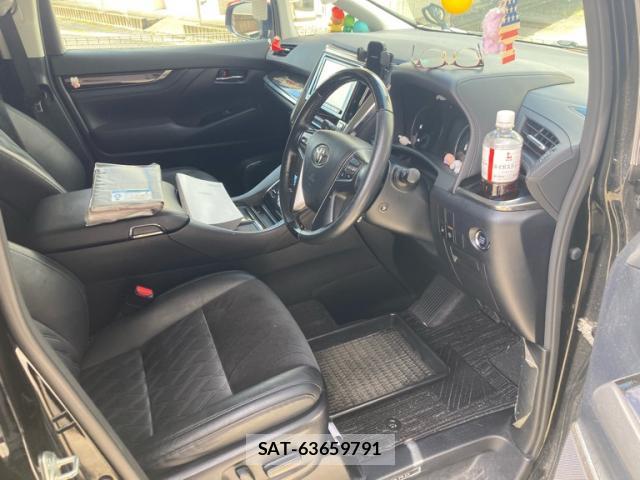 Toyota ALPHARD 2015-11 8378905-9