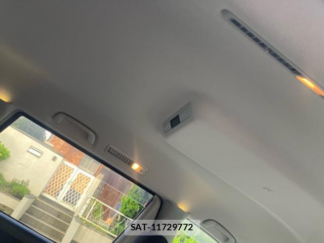 Toyota ALPHARD 2007-11 8379018-16