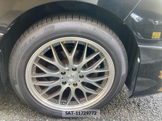 Toyota ALPHARD 2007-11 8379018-3
