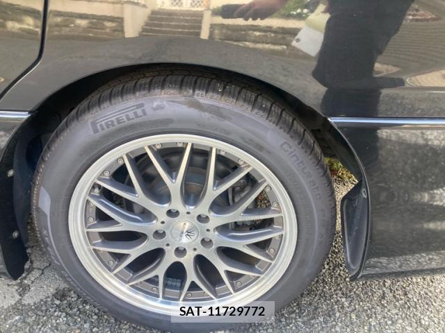Toyota ALPHARD 2007-11 8379018-5