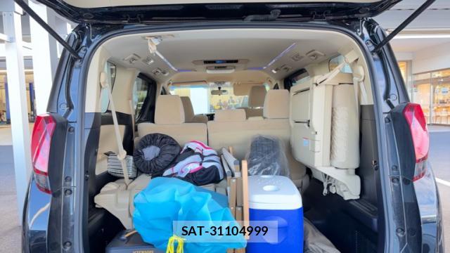 Toyota ALPHARD 2015-12 8379060-8