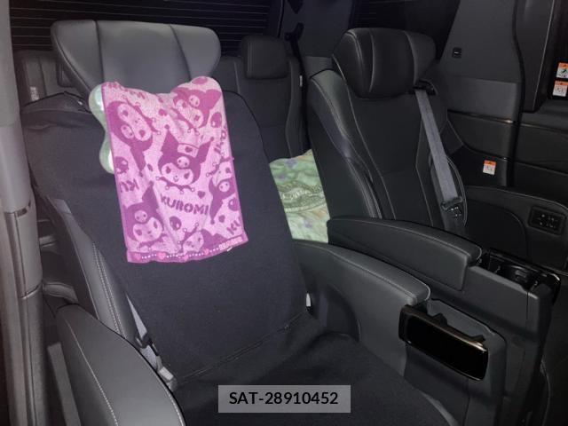 Toyota ALPHARD 2024-12 8379072-6
