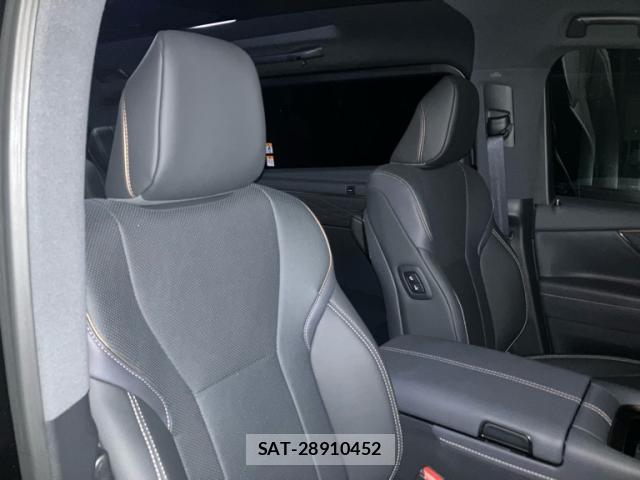 Toyota ALPHARD 2024-12 8379072-8