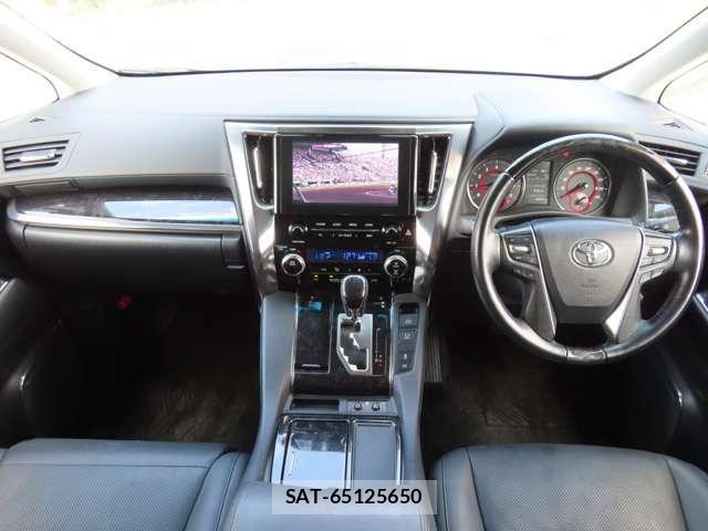 Toyota ALPHARD 2021-07 8379486-1