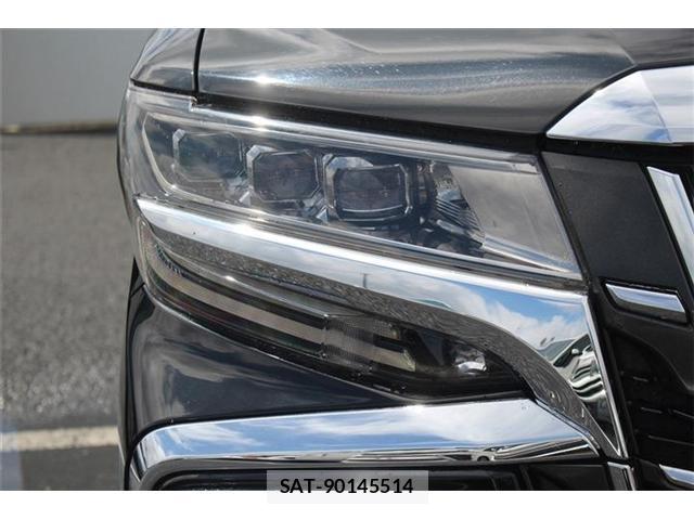 Toyota ALPHARD 2020-03 8379656-13