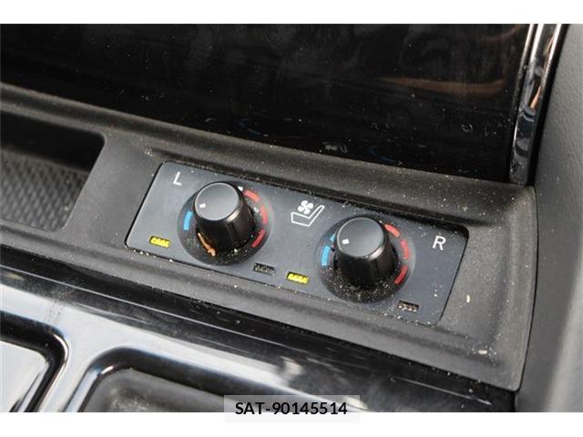Toyota ALPHARD 2020-03 8379656-4