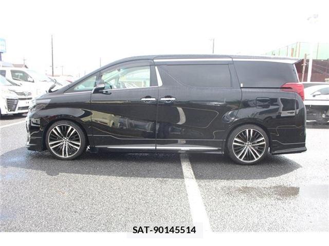 Toyota ALPHARD 2020-03 8379656-6