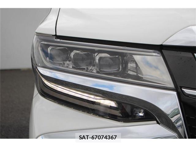 Toyota ALPHARD 2021-06 8379662-11
