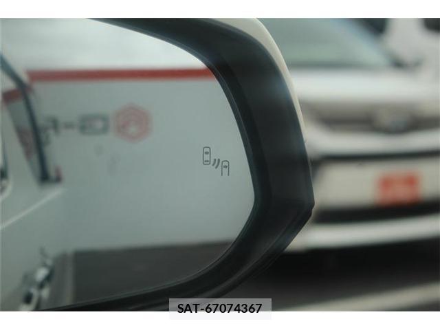 Toyota ALPHARD 2021-06 8379662-4