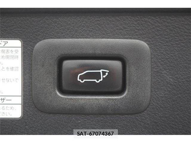 Toyota ALPHARD 2021-06 8379662-5