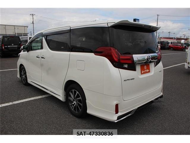 Toyota ALPHARD 2015-06 8379669-10