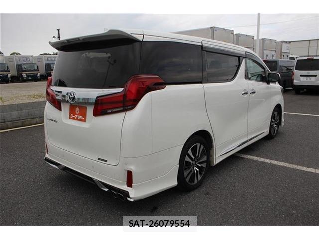 Toyota ALPHARD 2021-02 8379671-12