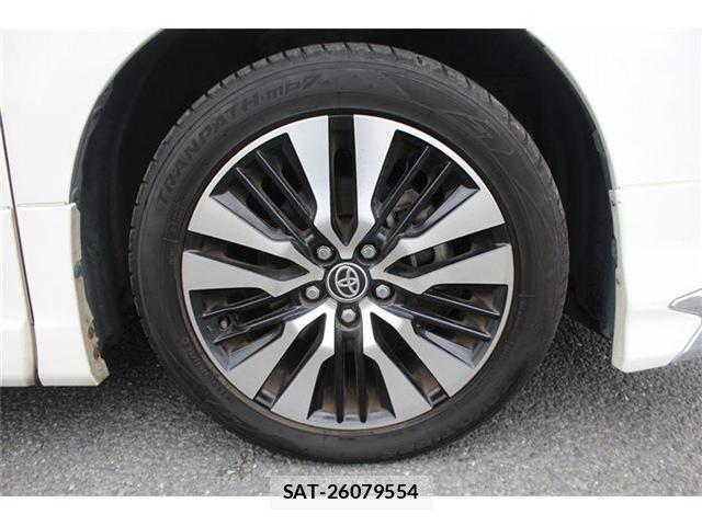 Toyota ALPHARD 2021-02 8379671-15