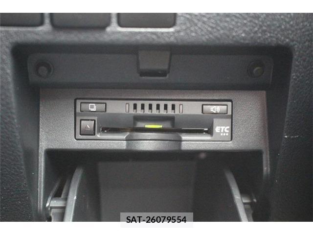 Toyota ALPHARD 2021-02 8379671-5