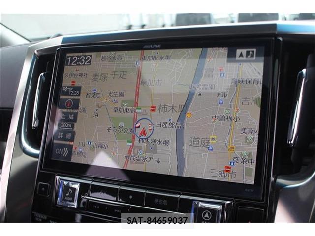 Toyota ALPHARD 2016-08 8379674-1