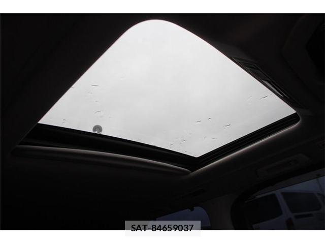 Toyota ALPHARD 2016-08 8379674-3