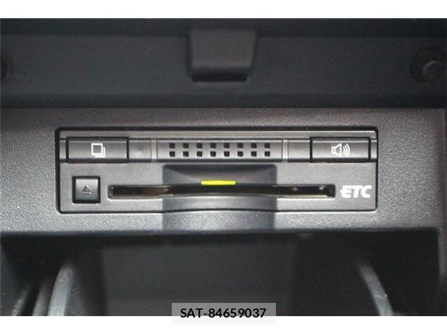 Toyota ALPHARD 2016-08 8379674-7