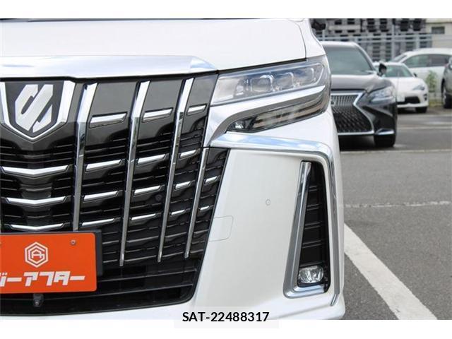 Toyota ALPHARD 2018-03 8379688-10