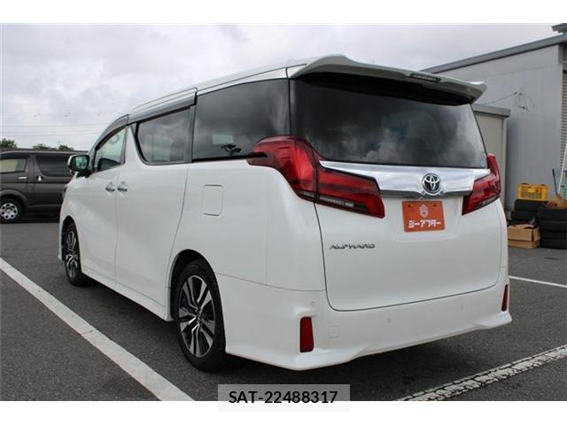 Toyota ALPHARD 2018-03 8379688-15