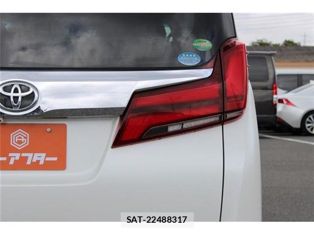 Toyota ALPHARD 2018-03 8379688-18