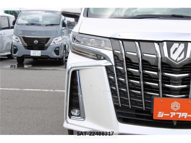 Toyota ALPHARD 2018-03 8379688-9